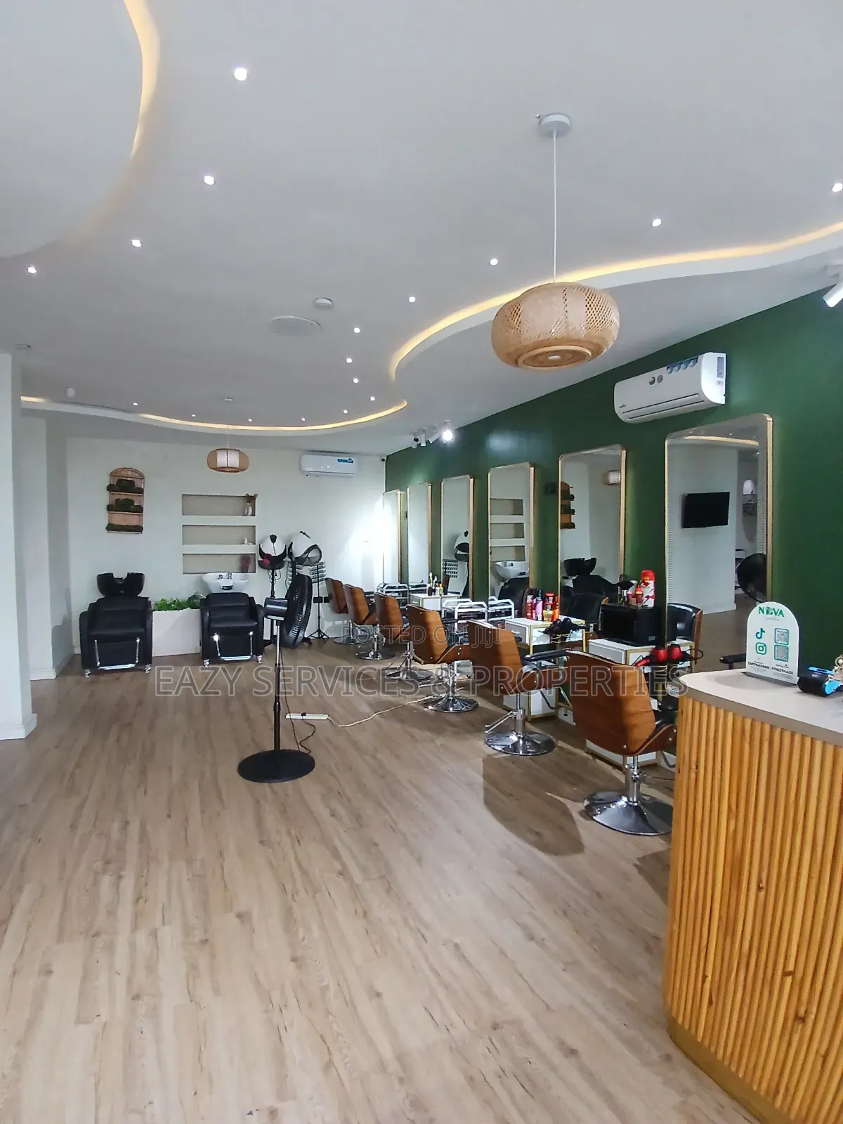Fully Equipped and Functioning Salon and SPA in Ajah in Olokonla