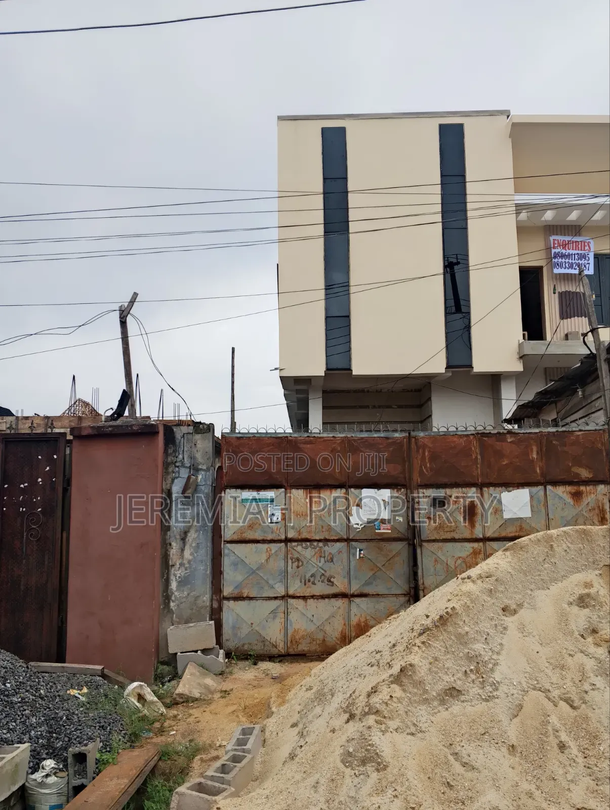 5bdrm Duplex in Omole Estate Phase I, Berger for sale in Berger