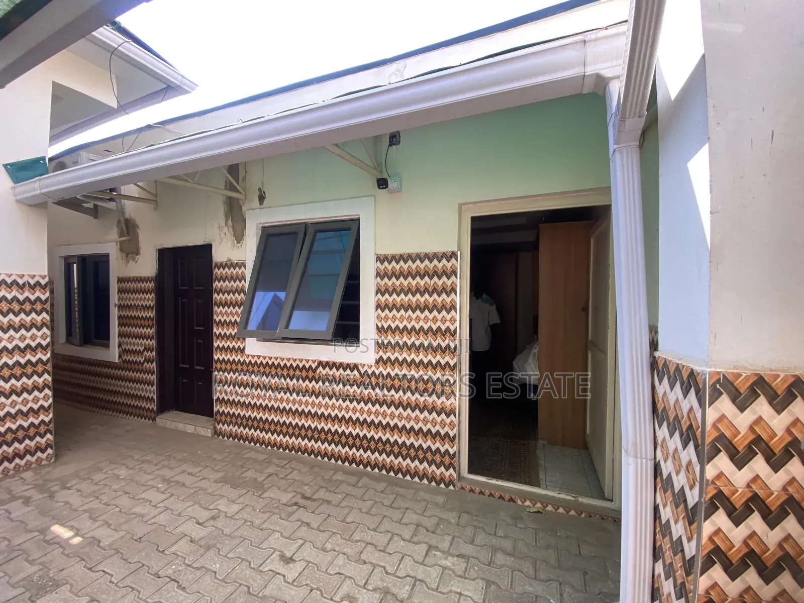 Furnished 3bdrm Bungalow in Kado for rent in Kado
