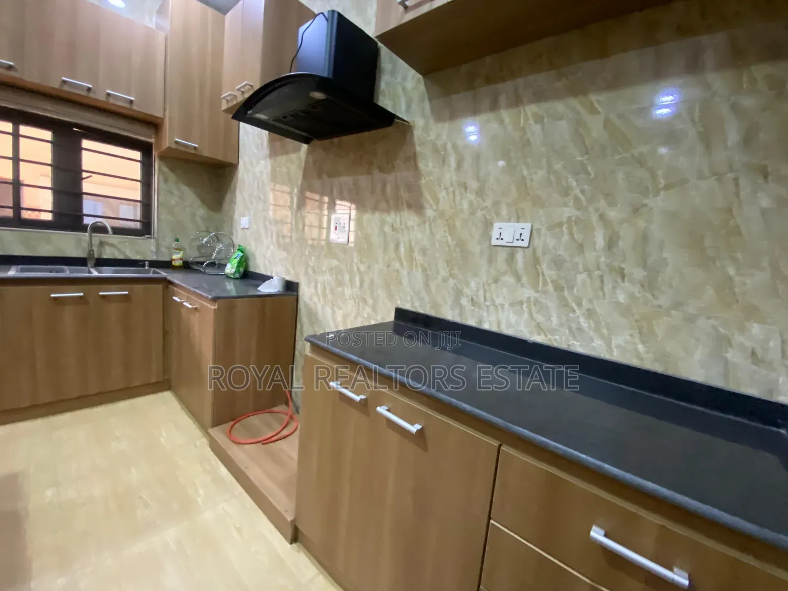 Furnished 3bdrm Bungalow in Kado for rent in Kado