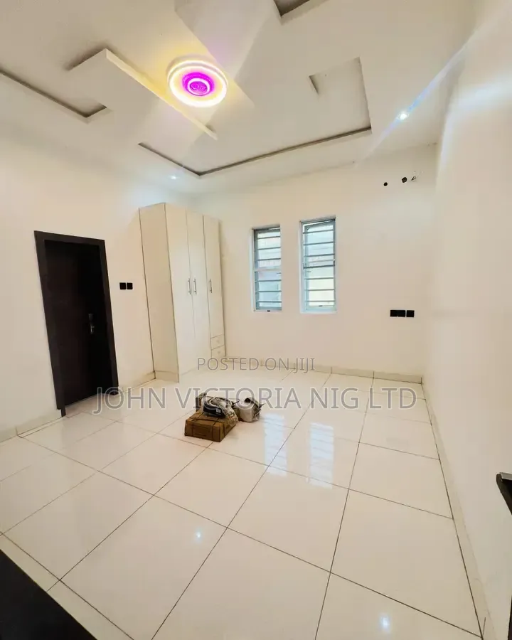 4bdrm Duplex in Magodo Phase One for sale in GRA Phase 1