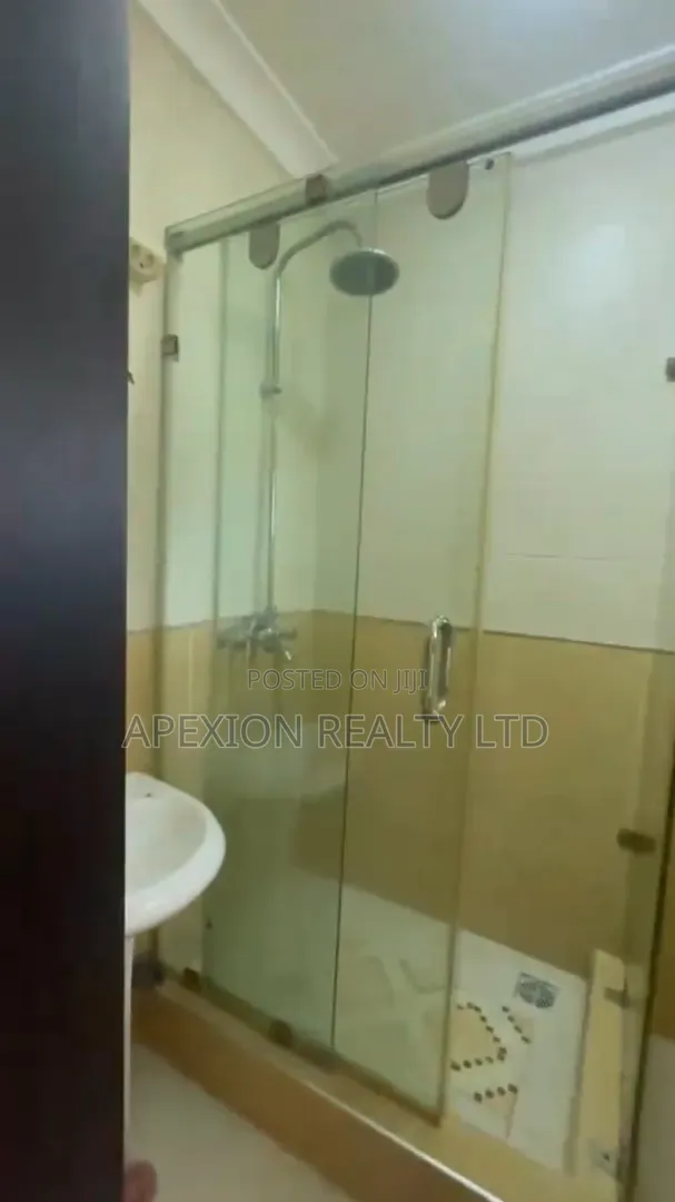 3bdrm Apartment in Lake View Estate for rent in Kado