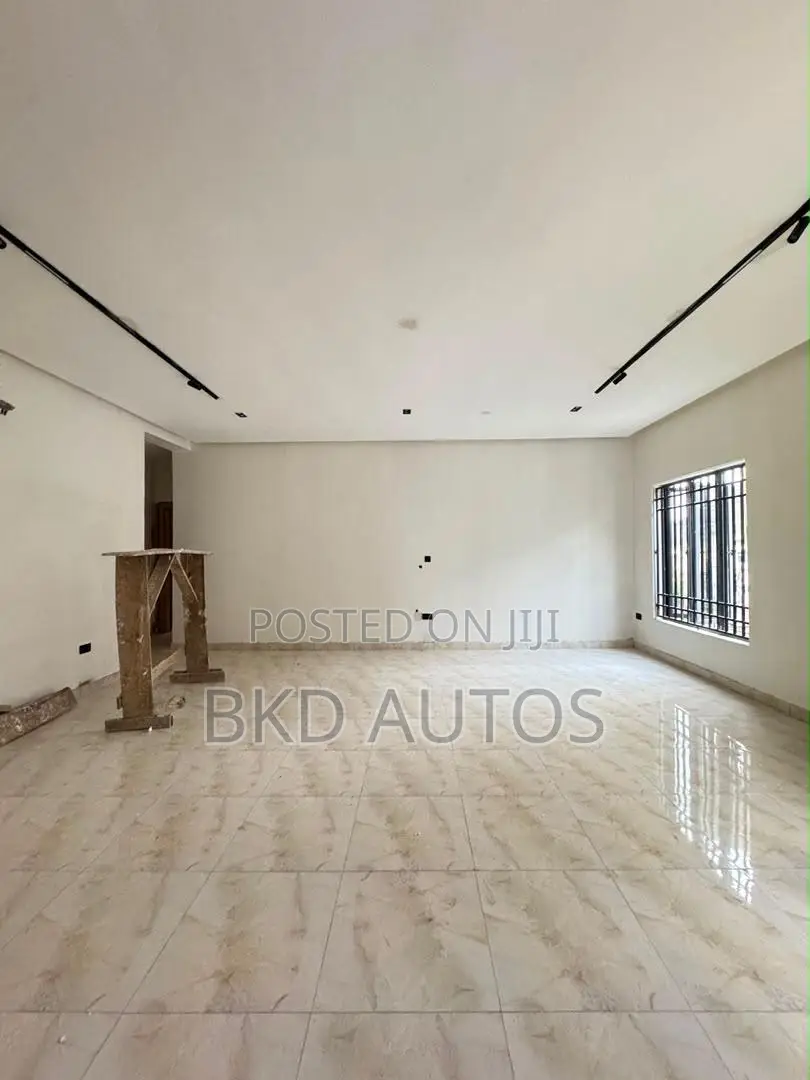 3bdrm Apartment in Opic, Isheri North for sale in Isheri North