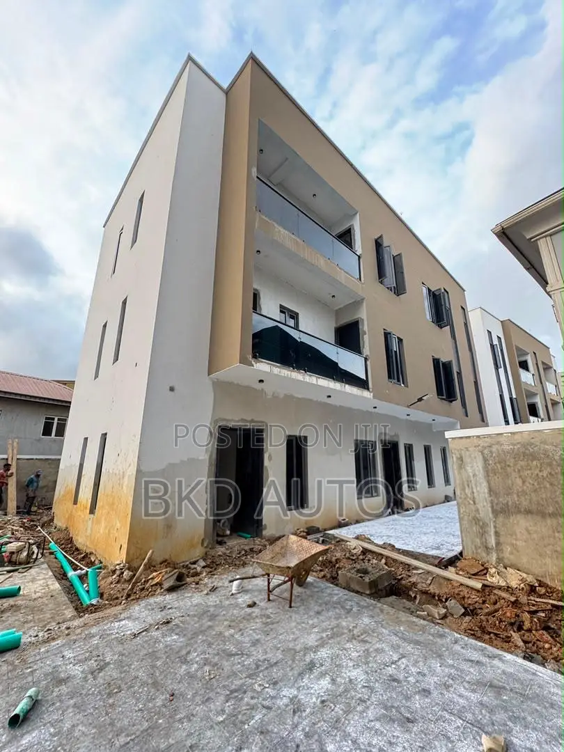 3bdrm Apartment in Opic, Isheri North for sale in Isheri North