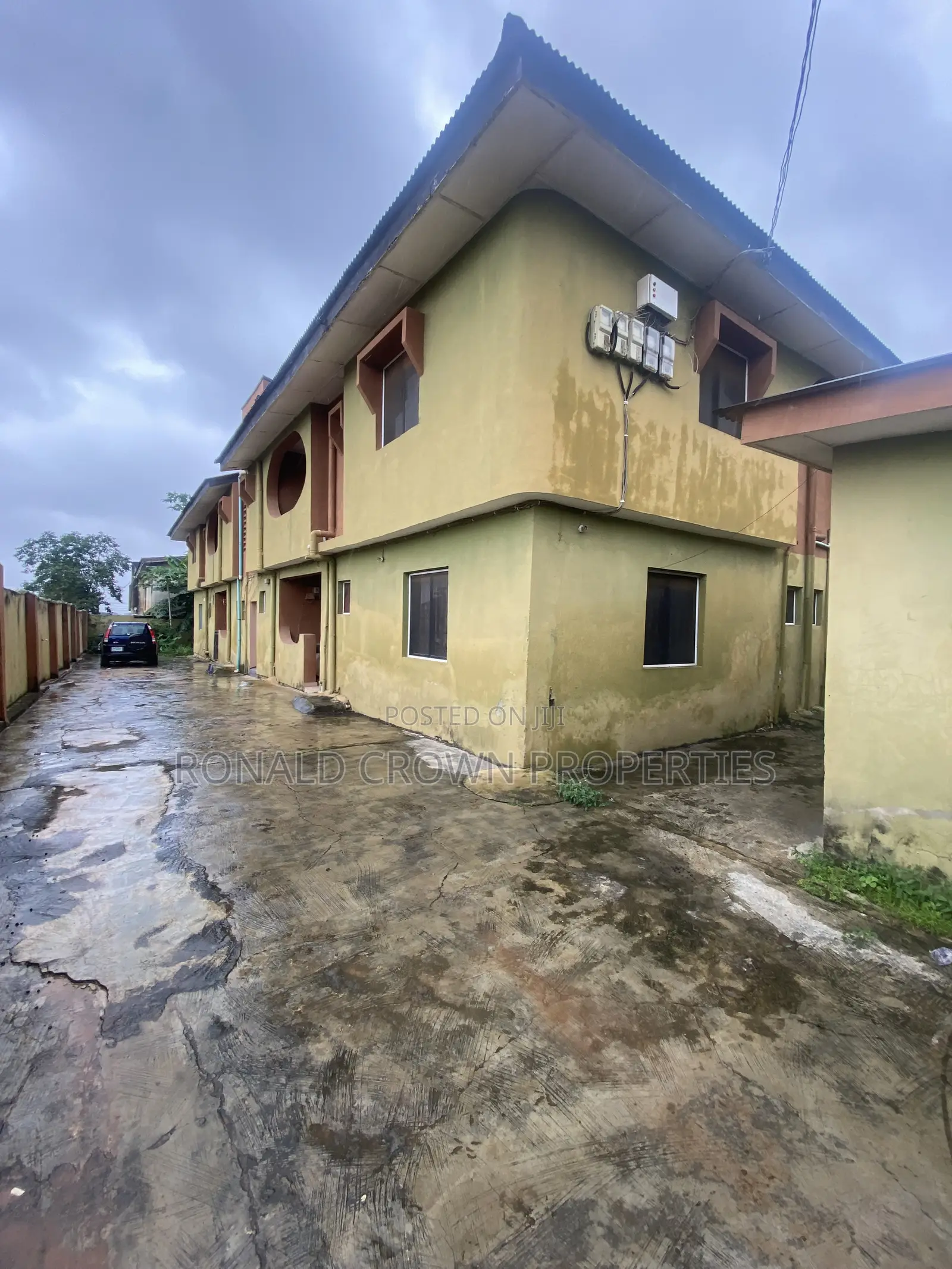 3bdrm Apartment in Bucknor for sale in Bucknor