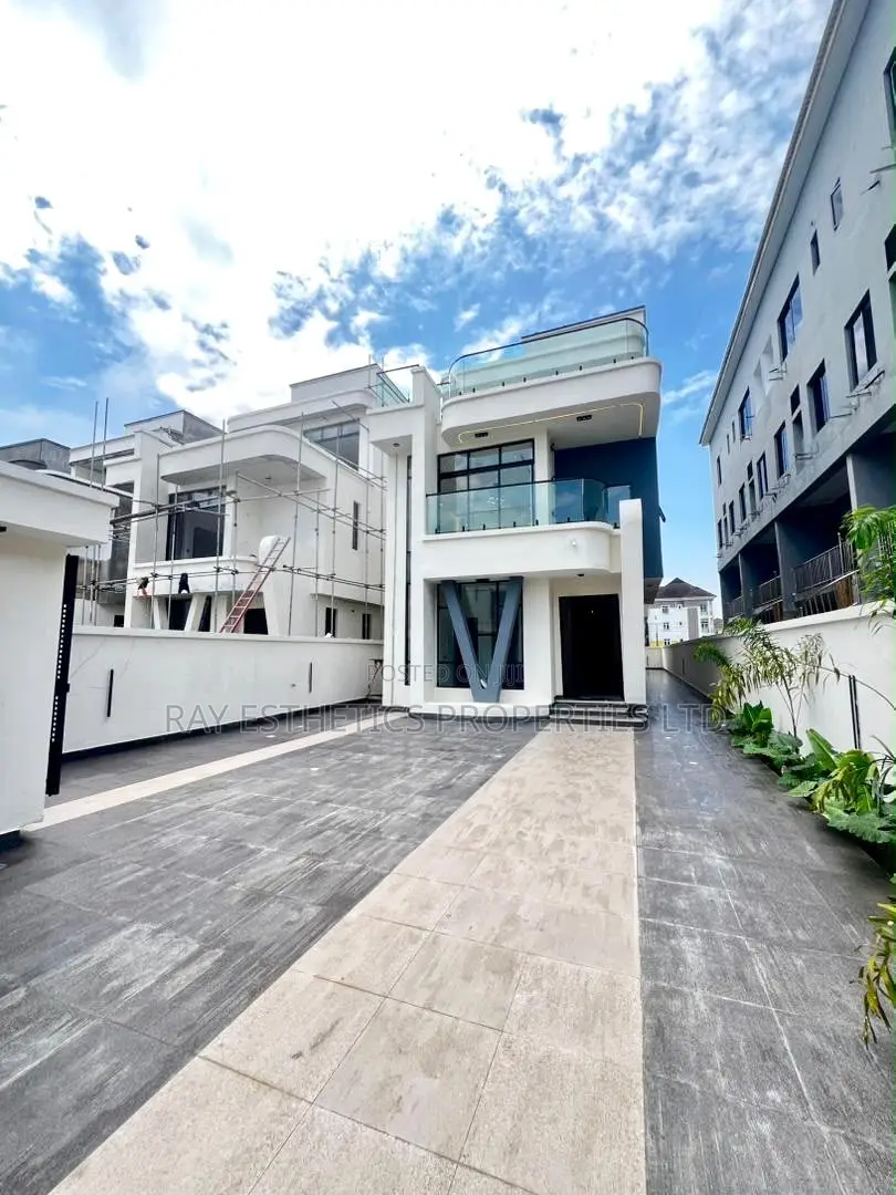 5bdrm Duplex in Belavista Estate, Lekki Phase 1 for sale in Lekki Phase 1