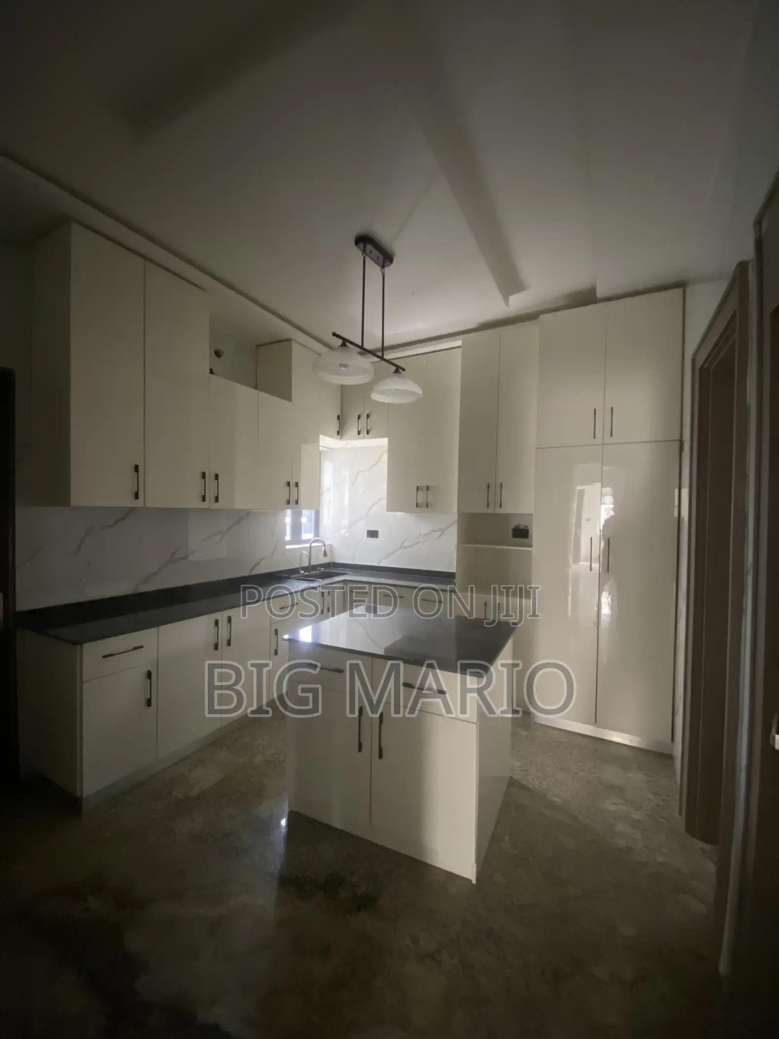 4bdrm Duplex in Guzape Main for sale in Guzape District