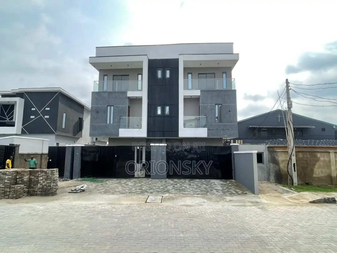 4bdrm Duplex in Ogudu GRA for sale in Ogudu GRA
