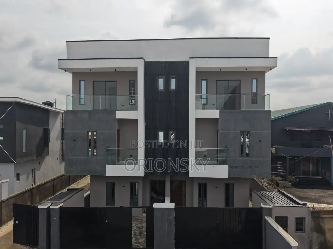 4bdrm Duplex in Ogudu GRA for sale in Ogudu GRA