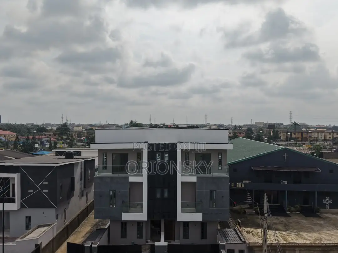 4bdrm Duplex in Ogudu GRA for sale in Ogudu GRA