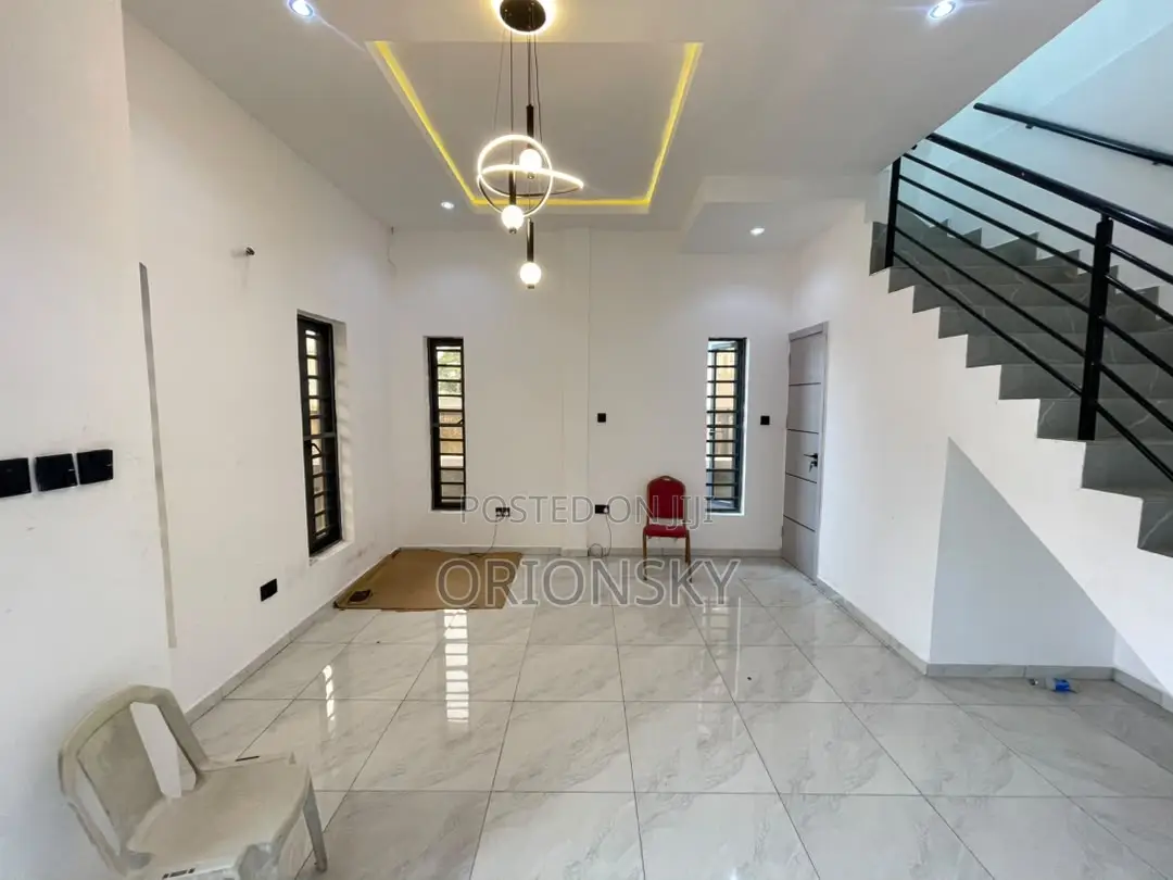 4bdrm Duplex in Ogudu GRA for sale in Ogudu GRA