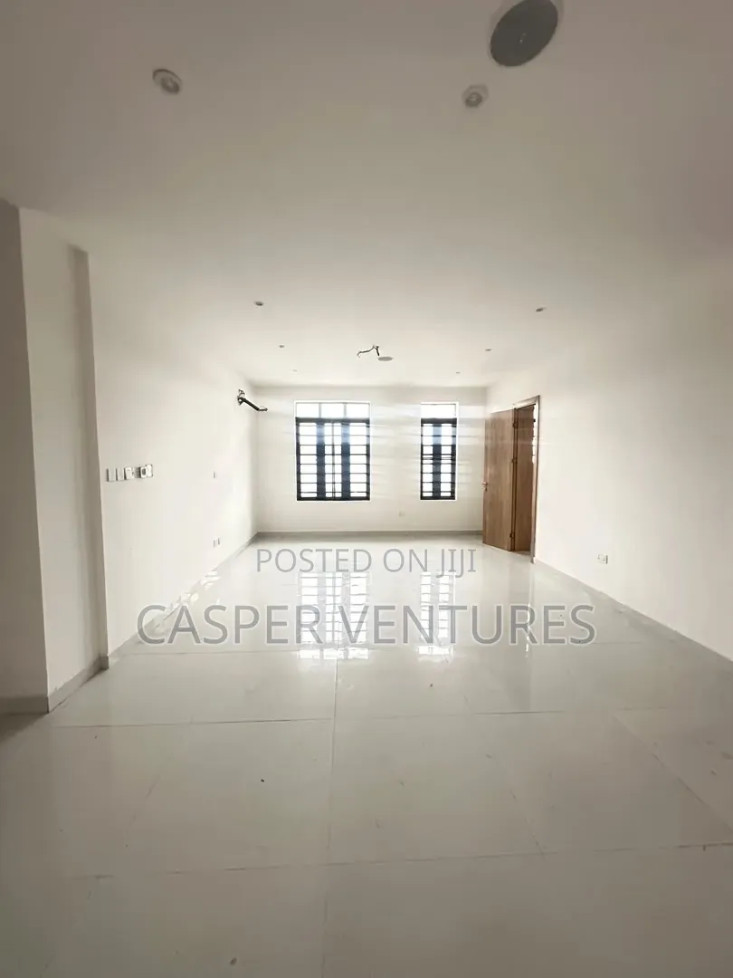 2bdrm Apartment in Meadow, Ikate for sale in Ikate