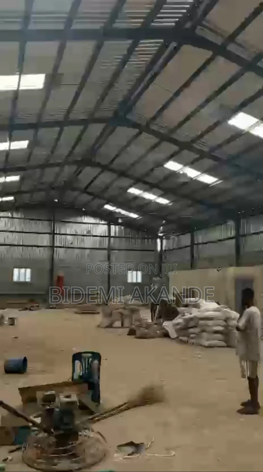 Premium 1,800sqm Warehouse for Lease on Abeokuta–sagamu Expressway in Obafemi-Owode
