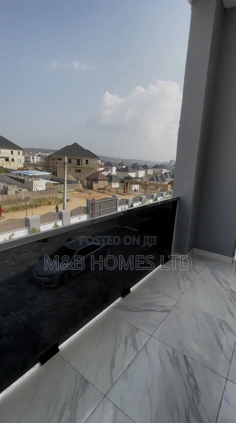 Furnished 4bdrm Duplex in Valid Dreams Estate, Guzape District for sale in Guzape District