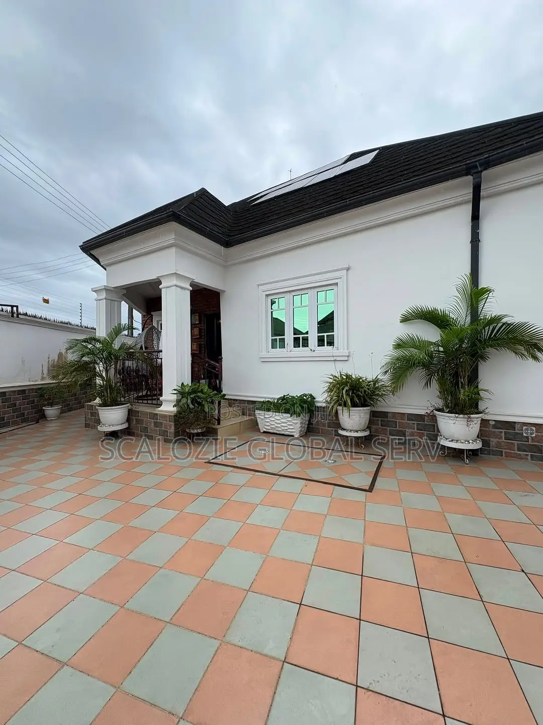 3bdrm Bungalow in Rumukparali, Off for sale in Port-Harcourt