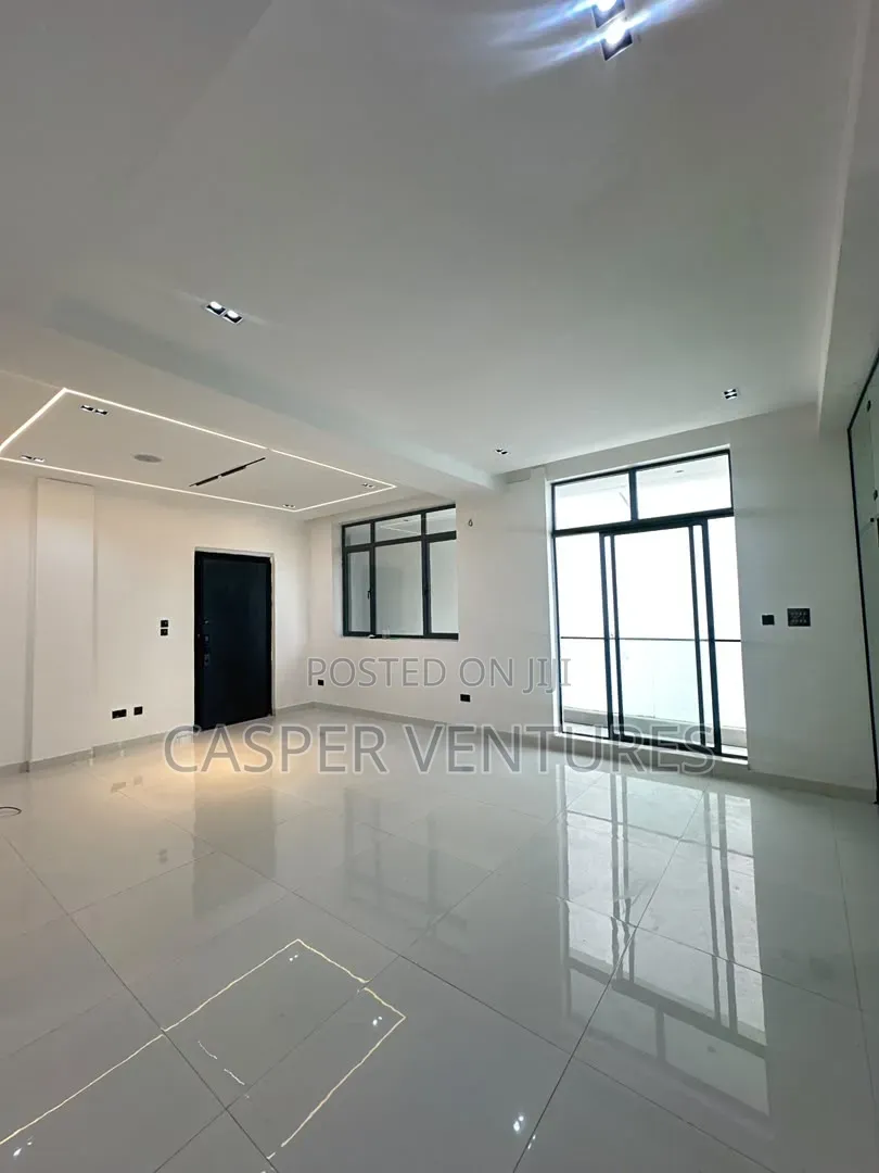 2bdrm Apartment in Chisco, Ikate for sale in Ikate