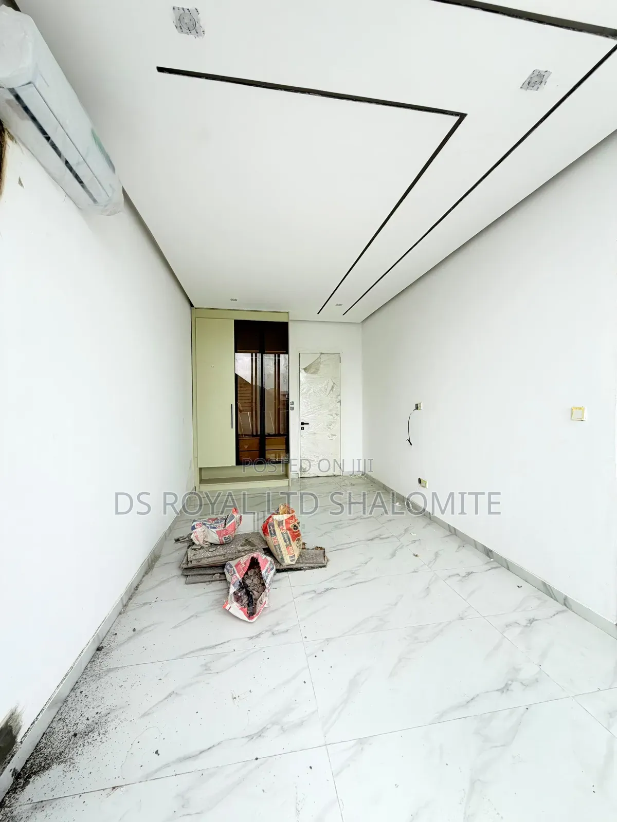 2bdrm Block of Flats in Lekki Phase 1 for sale in Lekki Phase 1