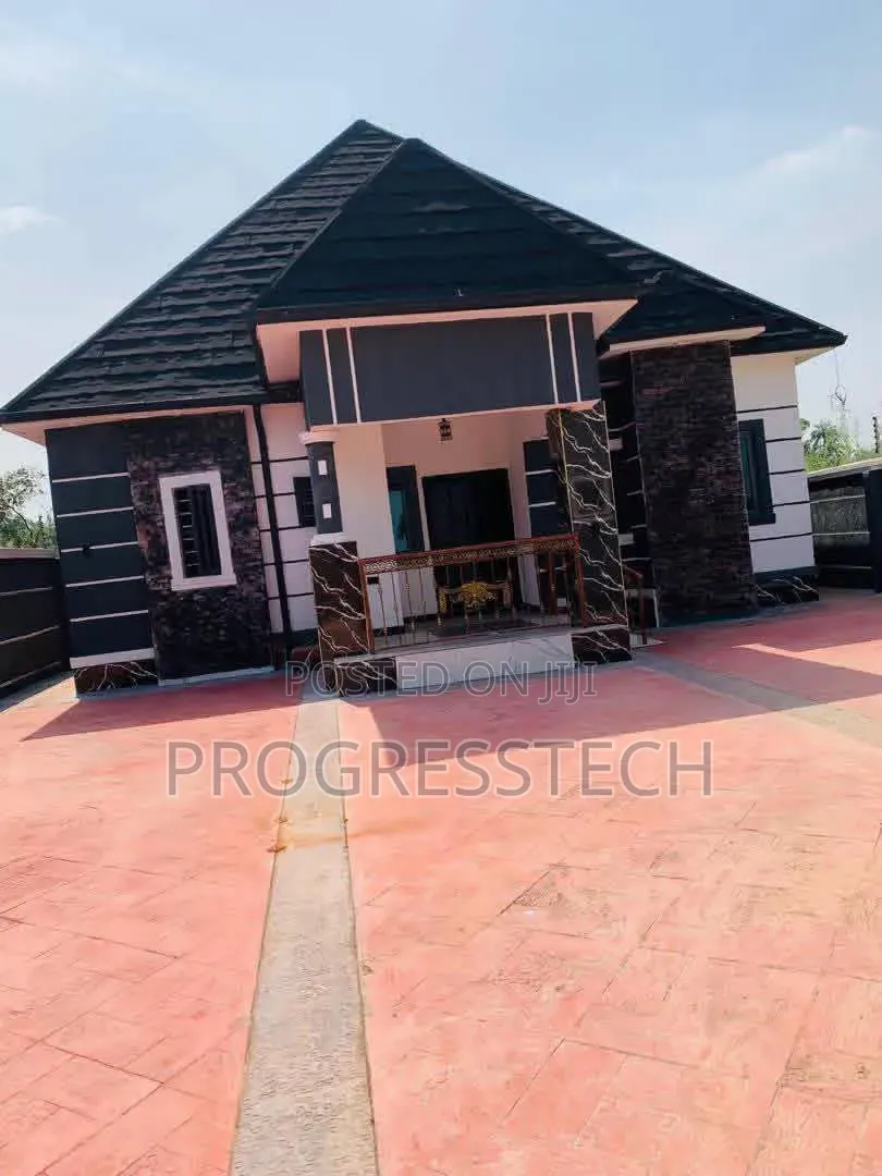 Furnished 4bdrm Bungalow in Owerri for sale in Owerri