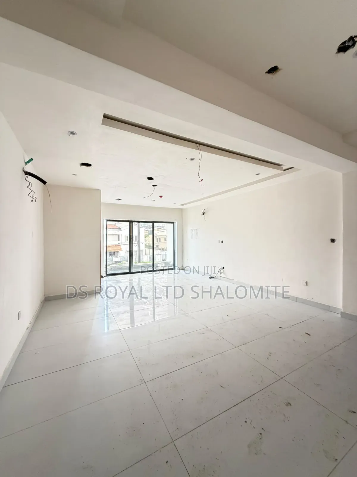 2bdrm Block of Flats in Lekki Phase 1 for sale in Lekki Phase 1