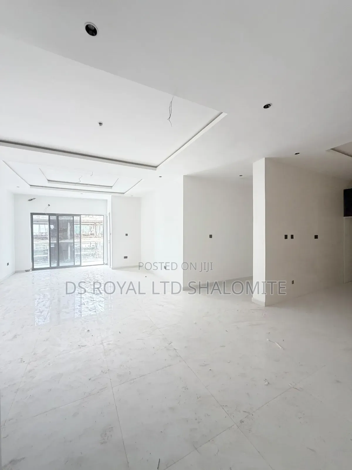 3bdrm Block of Flats in Lekki Phase 1 for sale in Lekki Phase 1