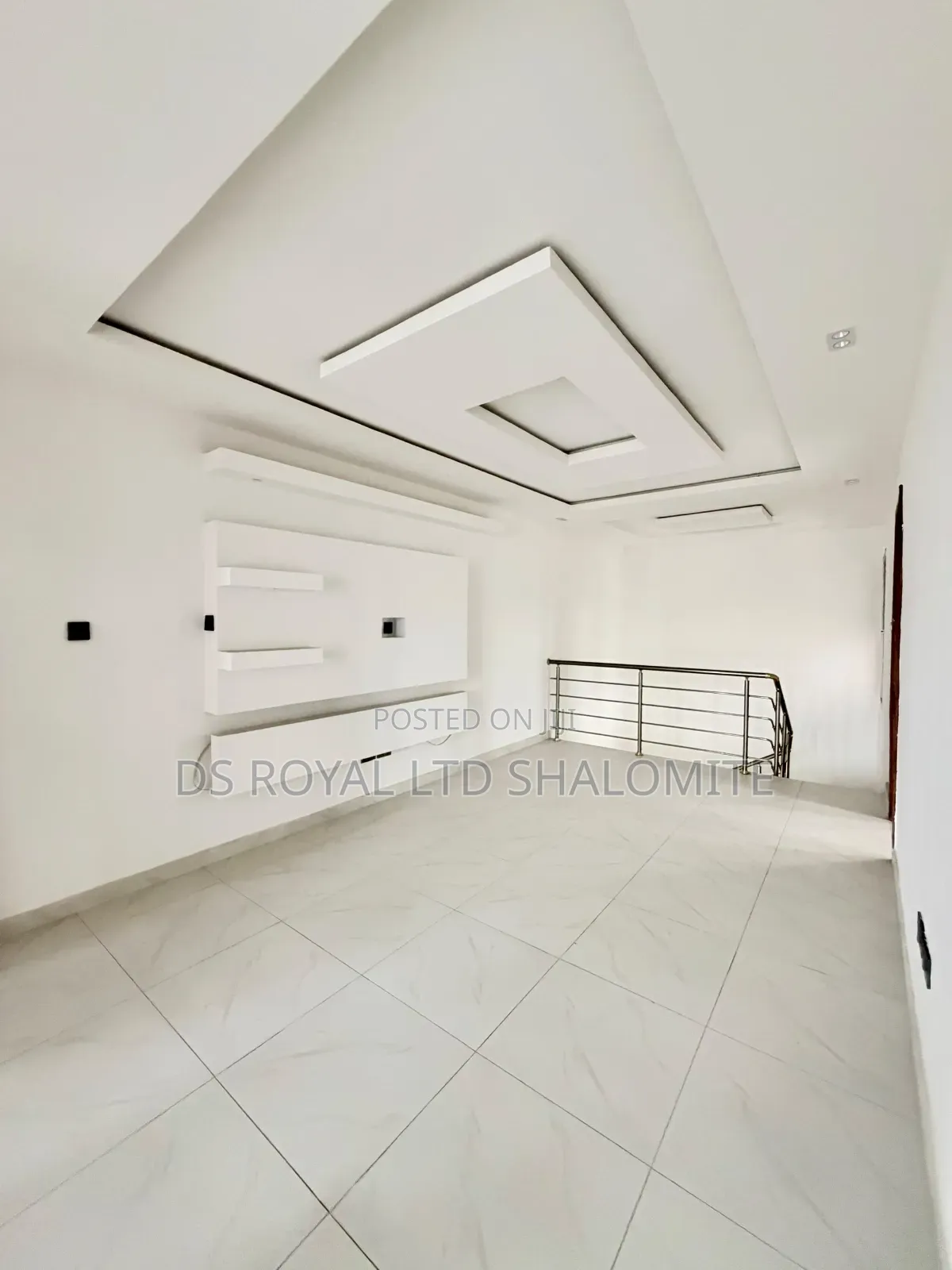 5bdrm Maisonette in Lekki Phase 1 for sale in Lekki Phase 1