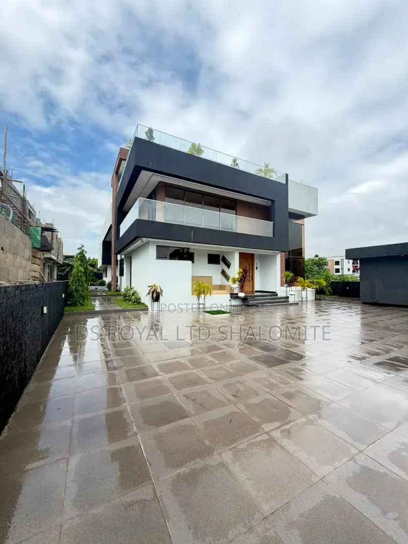 5bdrm Duplex in Ado / Ajah for sale in Ado / Ajah