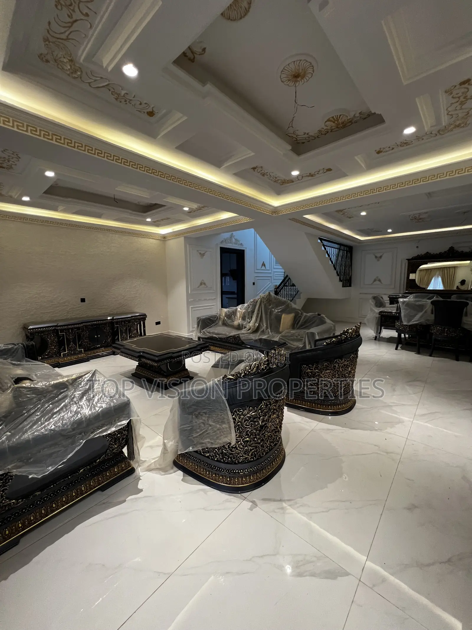 Furnished 5bdrm Duplex in Kado for sale in Kado