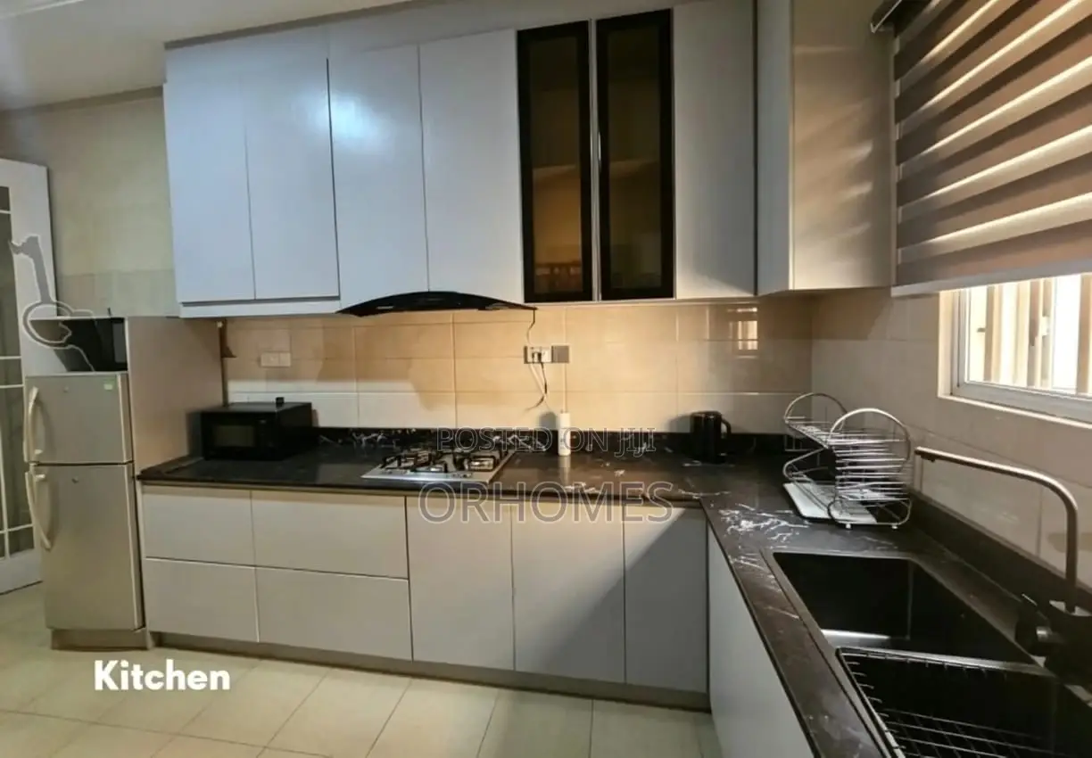 Furnished 3bdrm Apartment in Oniru Estate for rent in Parkview Estate