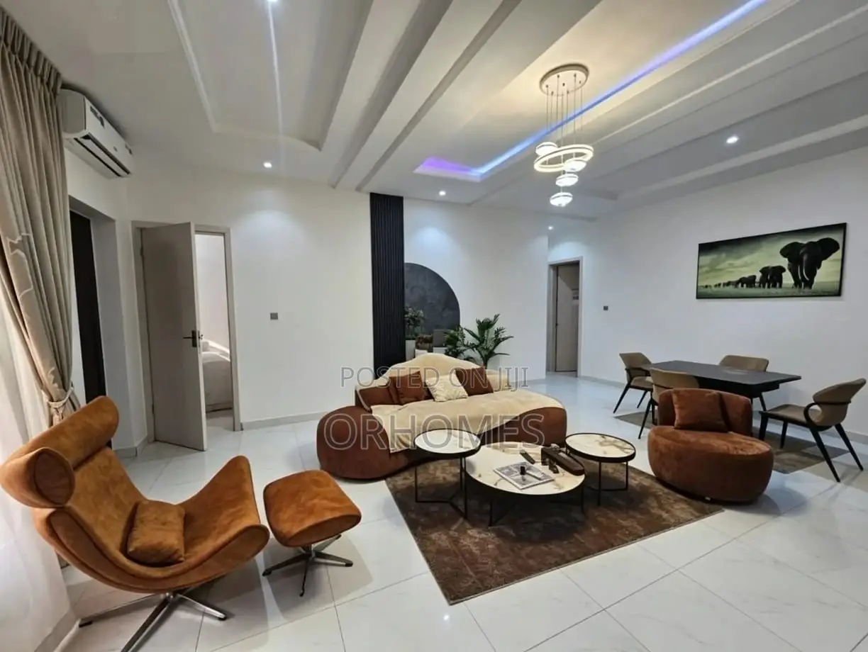 Furnished 3bdrm Apartment in Oniru Estate for rent in Parkview Estate