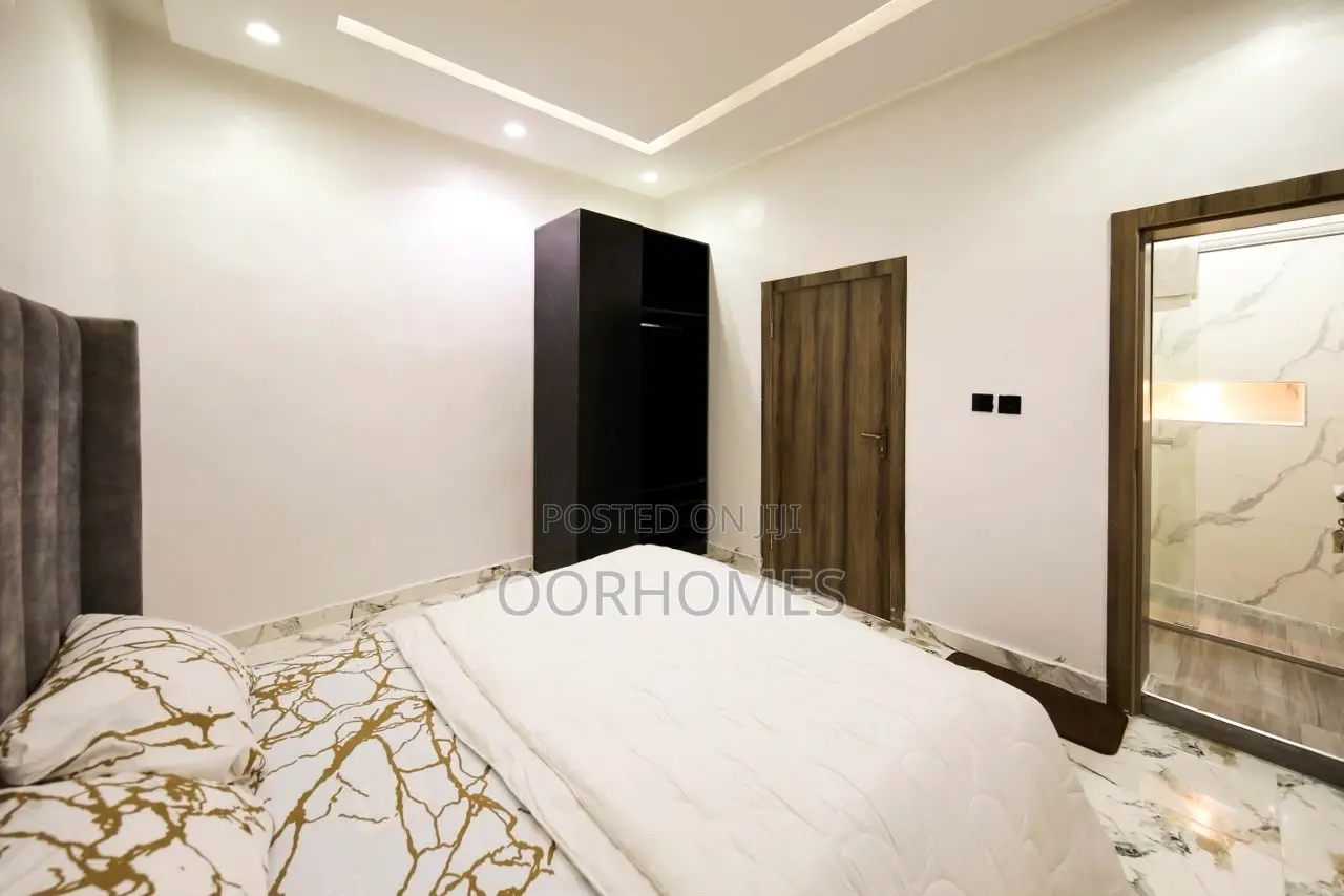 Furnished 3bdrm Duplex in Chevron for rent in Chevron