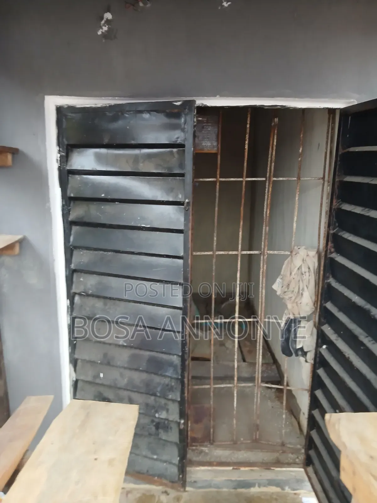 Strategically Located Shop in Ado / Ajah