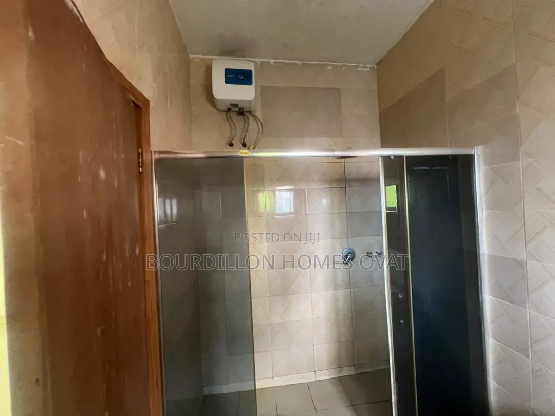 3bdrm Apartment in Ikate Lekki Lagos for rent in Ikate