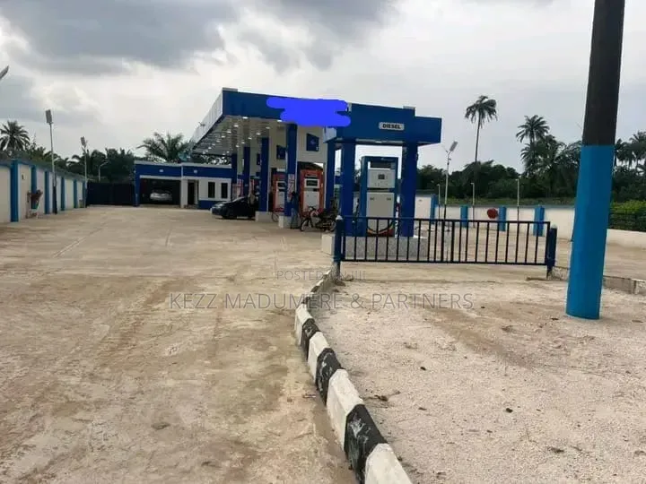 For Sale : Functional FILLING STATION in OWERRI IMO STATE in Owerri