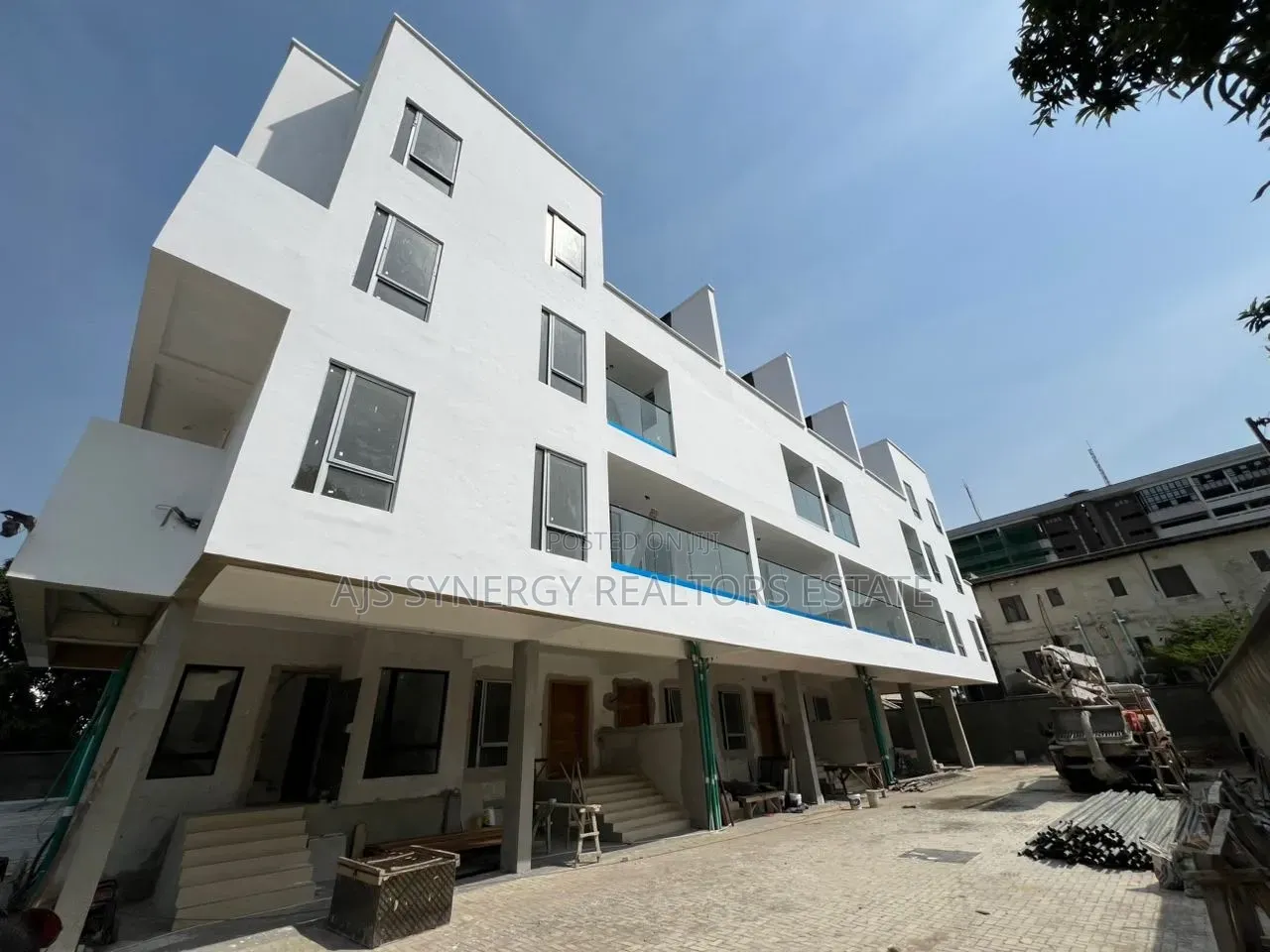 4bdrm Townhouse/Terrace in Victoria Island Extension for sale in Victoria Island Extension