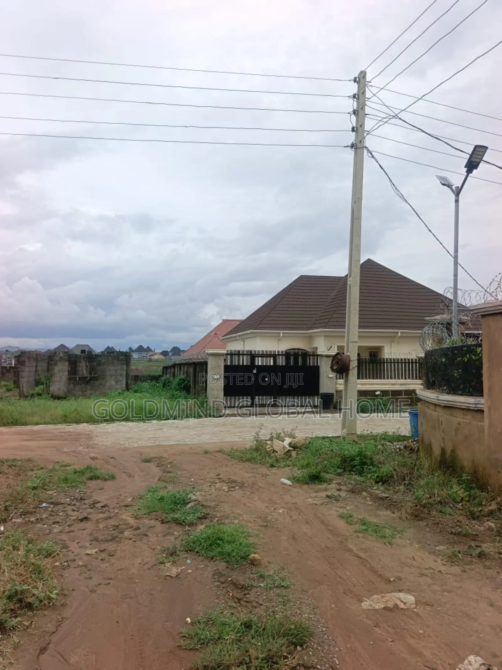 3bdrm Bungalow in Lugbe District, FHA for sale in FHA