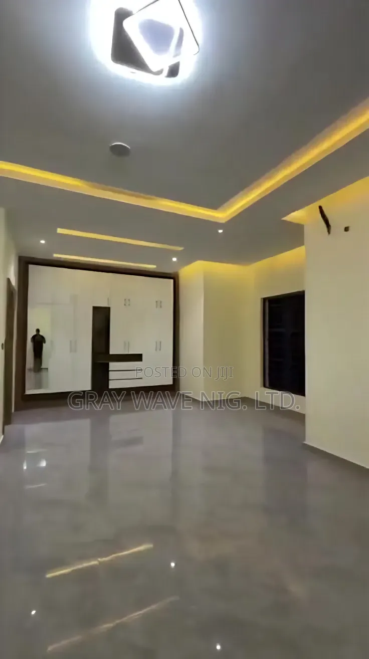 7bdrm Duplex in Karsana for sale in Karsana