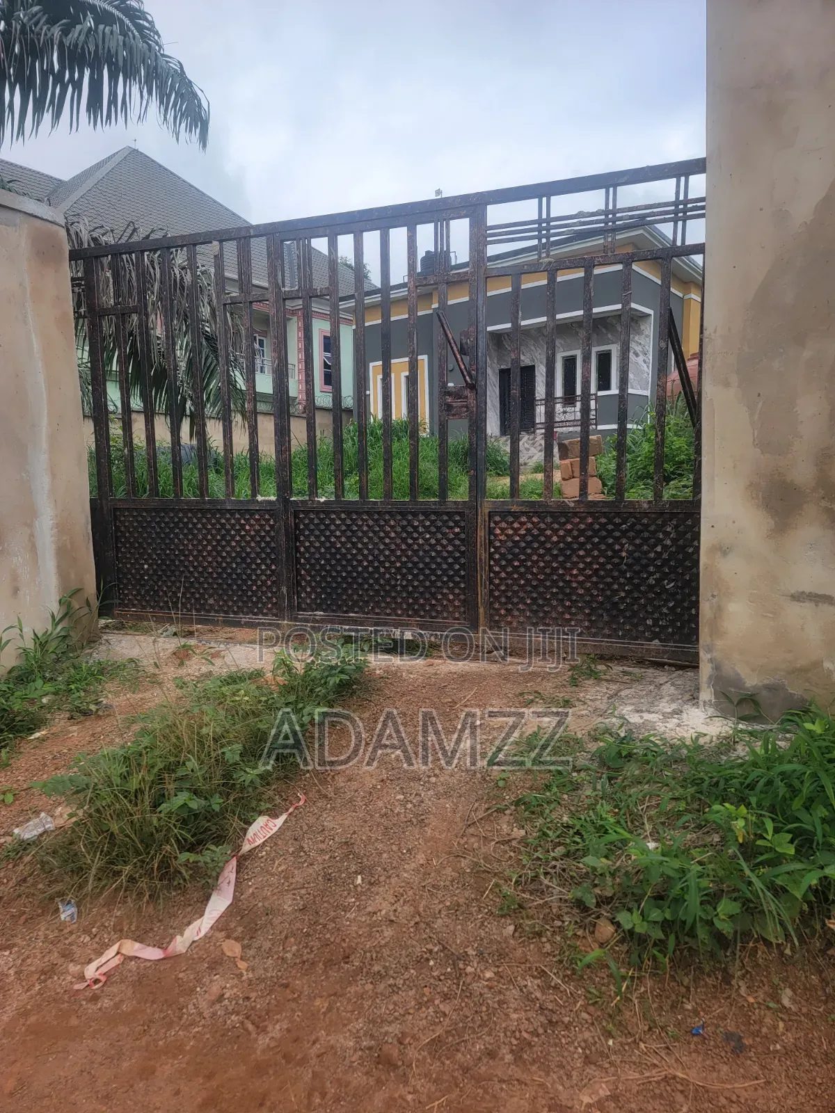 2bdrm Bungalow in Eruchie Street, Enugu for rent in Enugu