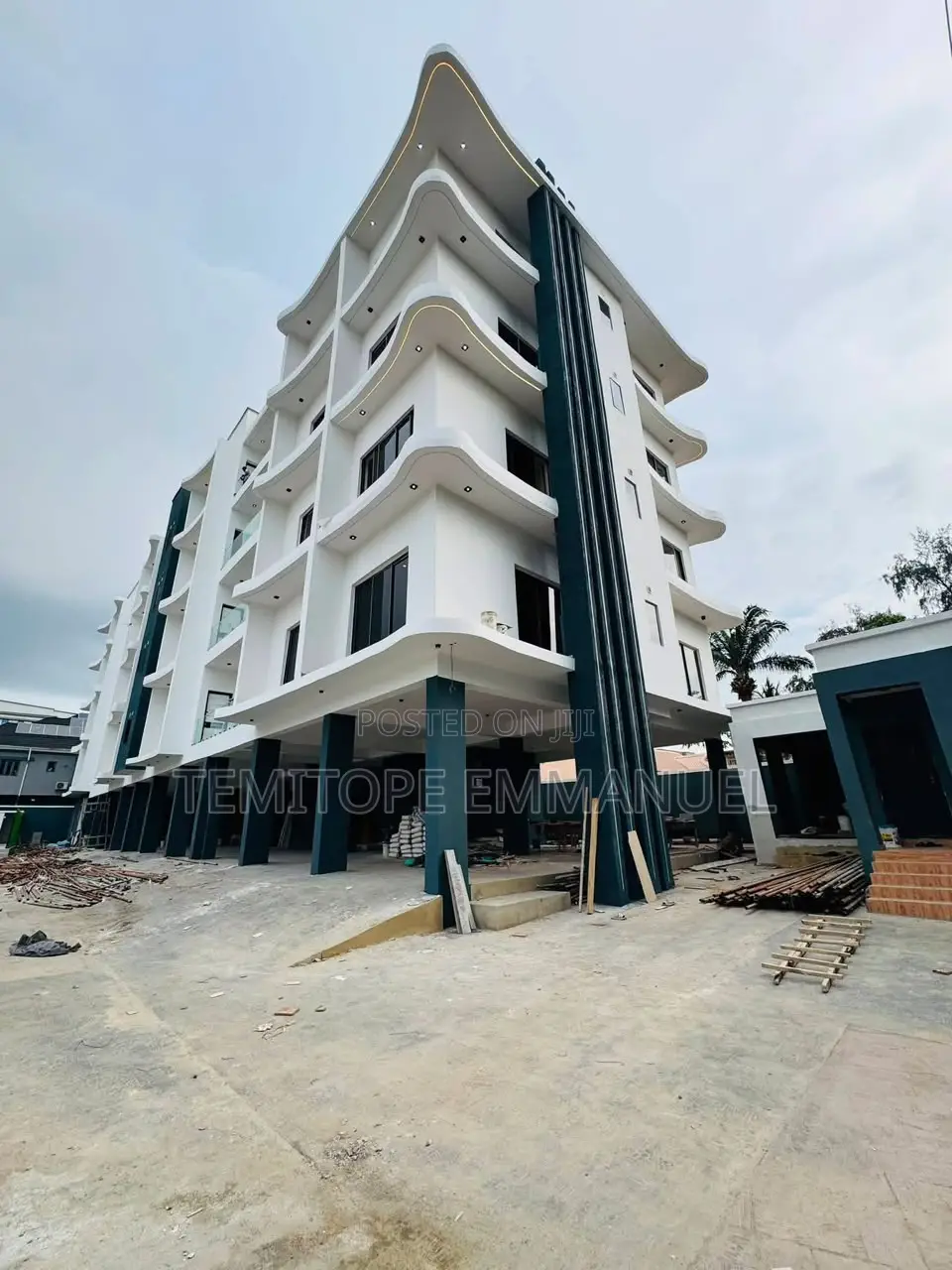 Furnished 3bdrm Apartment in Ikeja GRA for sale in Ikeja GRA