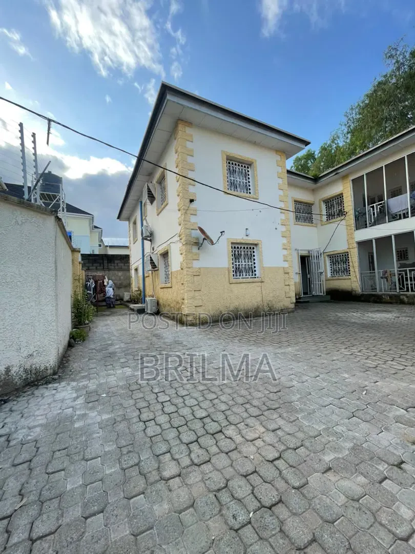 6bdrm Block of Flats in Zone 6 / Wuse for sale in Zone 6 / Wuse