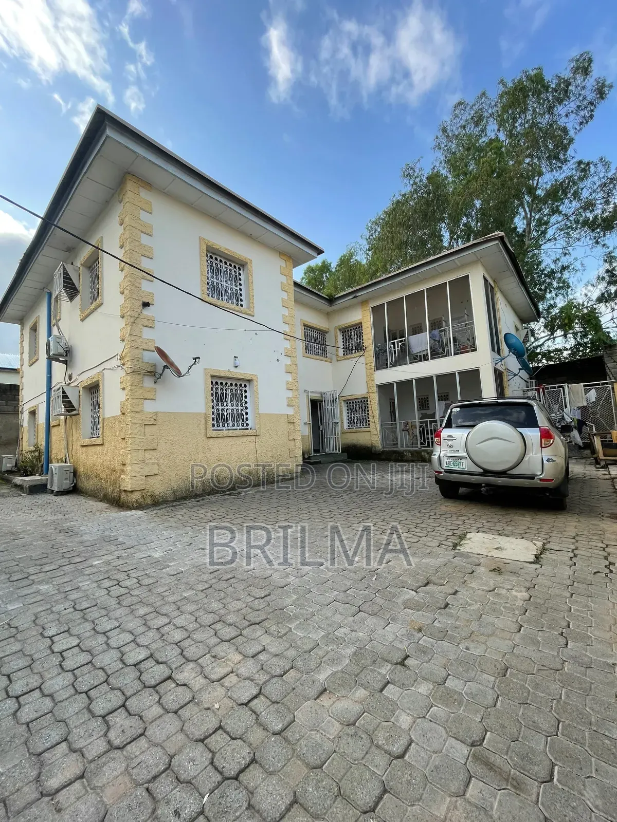 6bdrm Block of Flats in Zone 6 / Wuse for sale in Zone 6 / Wuse