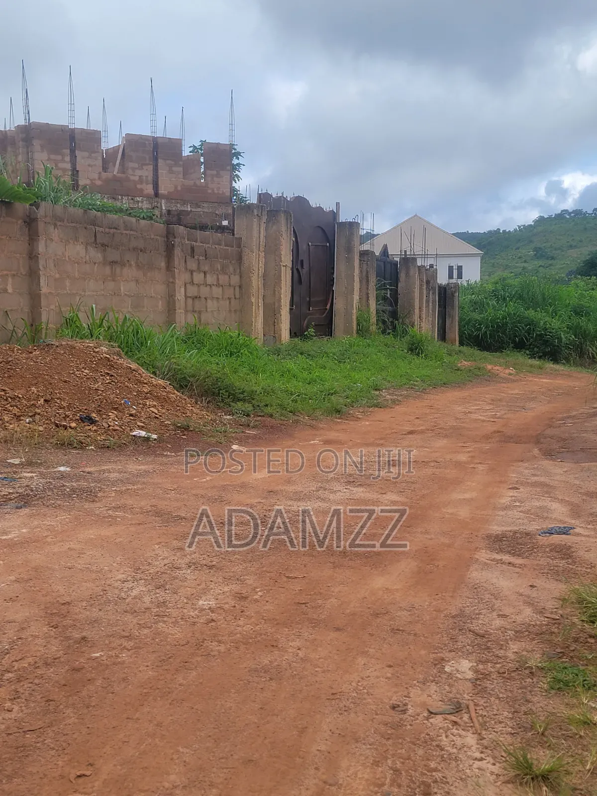 600sqm With Bq Attached in Enugu