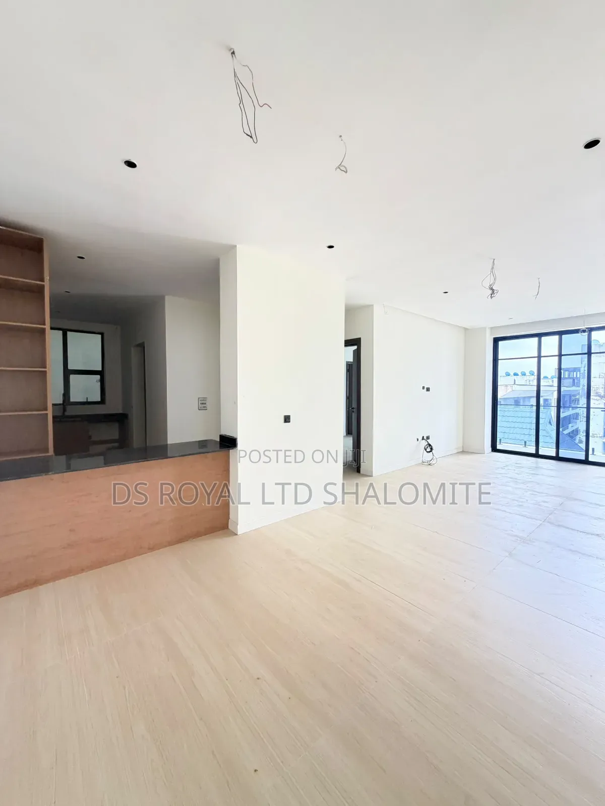 3bdrm Apartment in Ikate for sale in Ikate