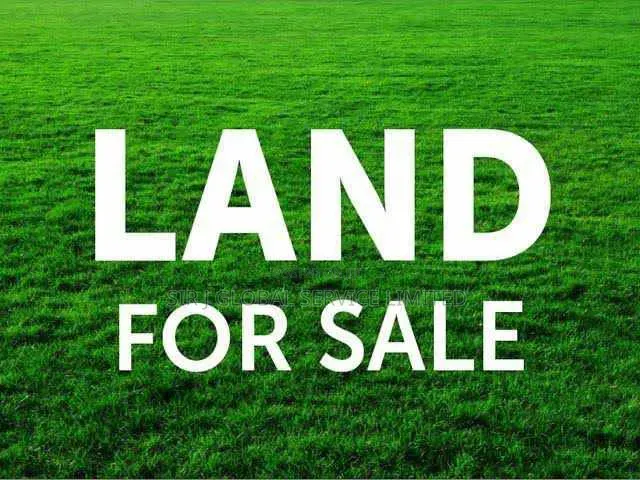 1 Plot of Land for Sale in FHA
