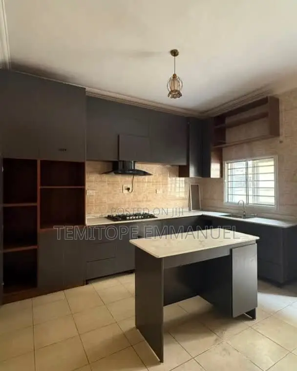 Furnished 5bdrm Duplex in Ikota for rent in Ikota