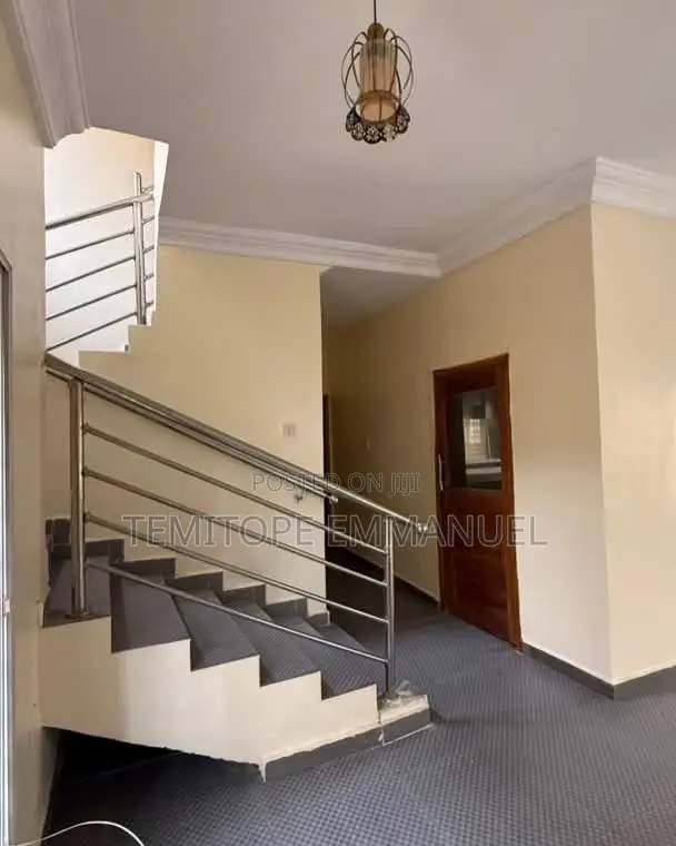 Furnished 5bdrm Duplex in Ikota for rent in Ikota