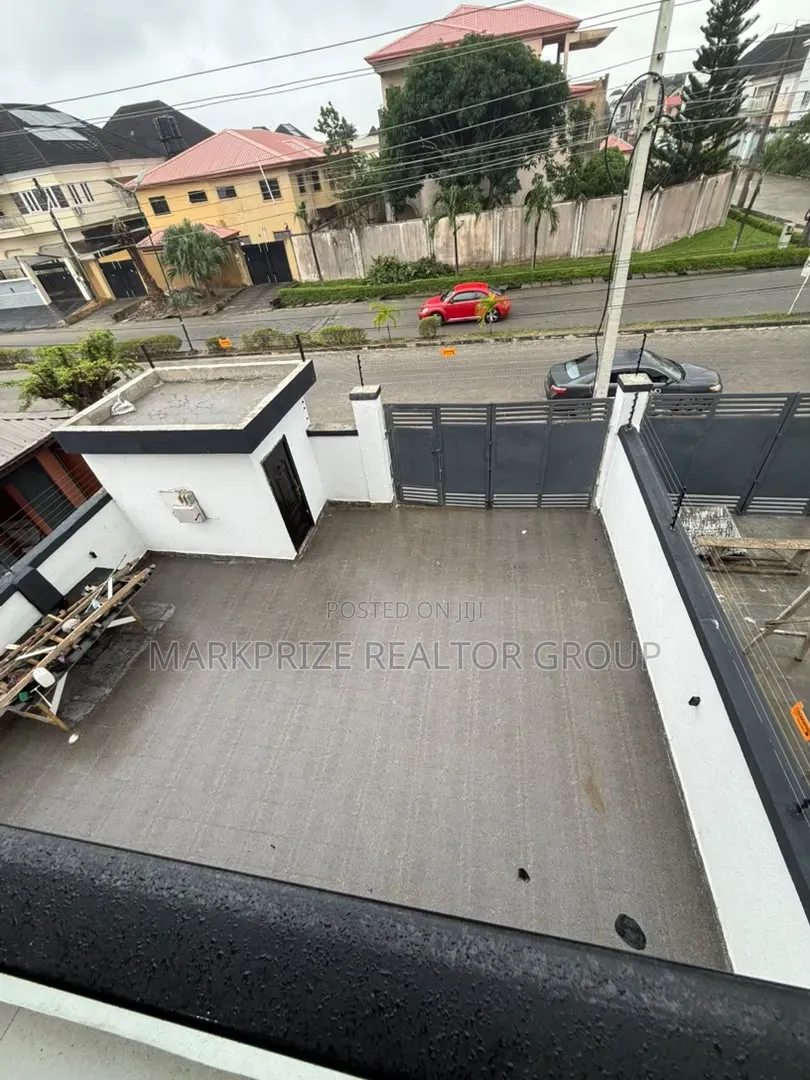 5bdrm Duplex in Ikota Ajah Lagos for sale in Ikota