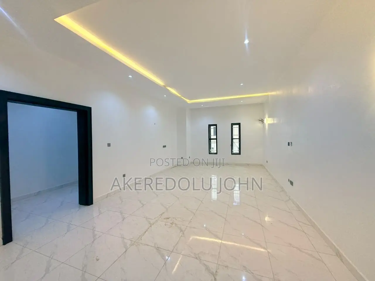 5bdrm Duplex in Apo Resettlement for sale in Apo Resettlement