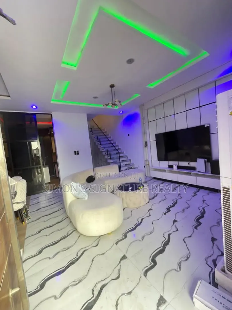 Furnished 4bdrm Duplex in Ikota for rent in Ikota