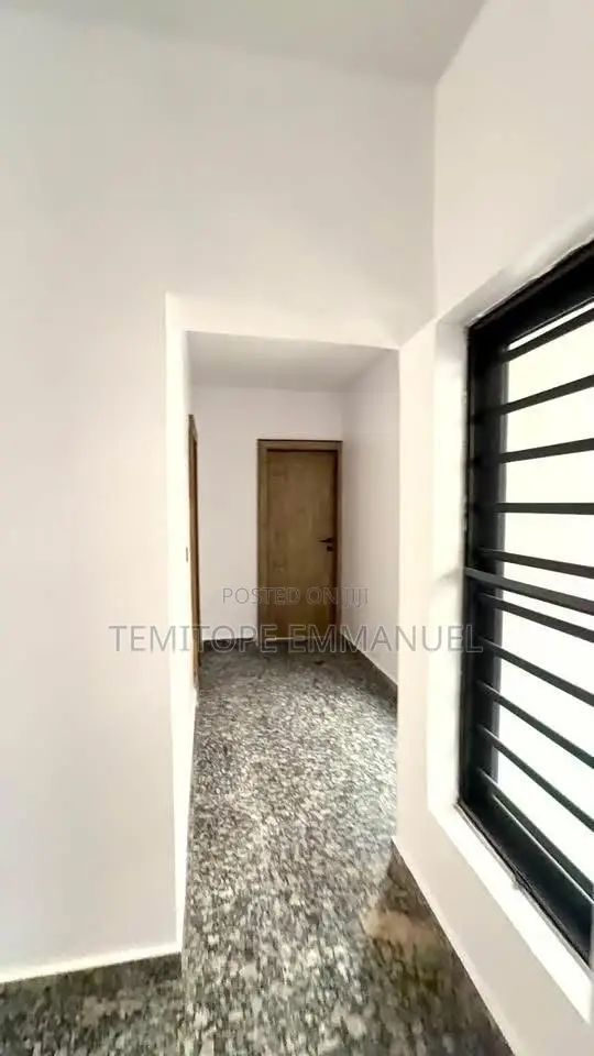 Furnished 5bdrm Duplex in New Oko Oba for sale in New Oko Oba