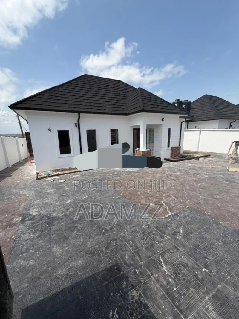4bdrm Bungalow in Legacy Estate, Enugu for sale in Enugu
